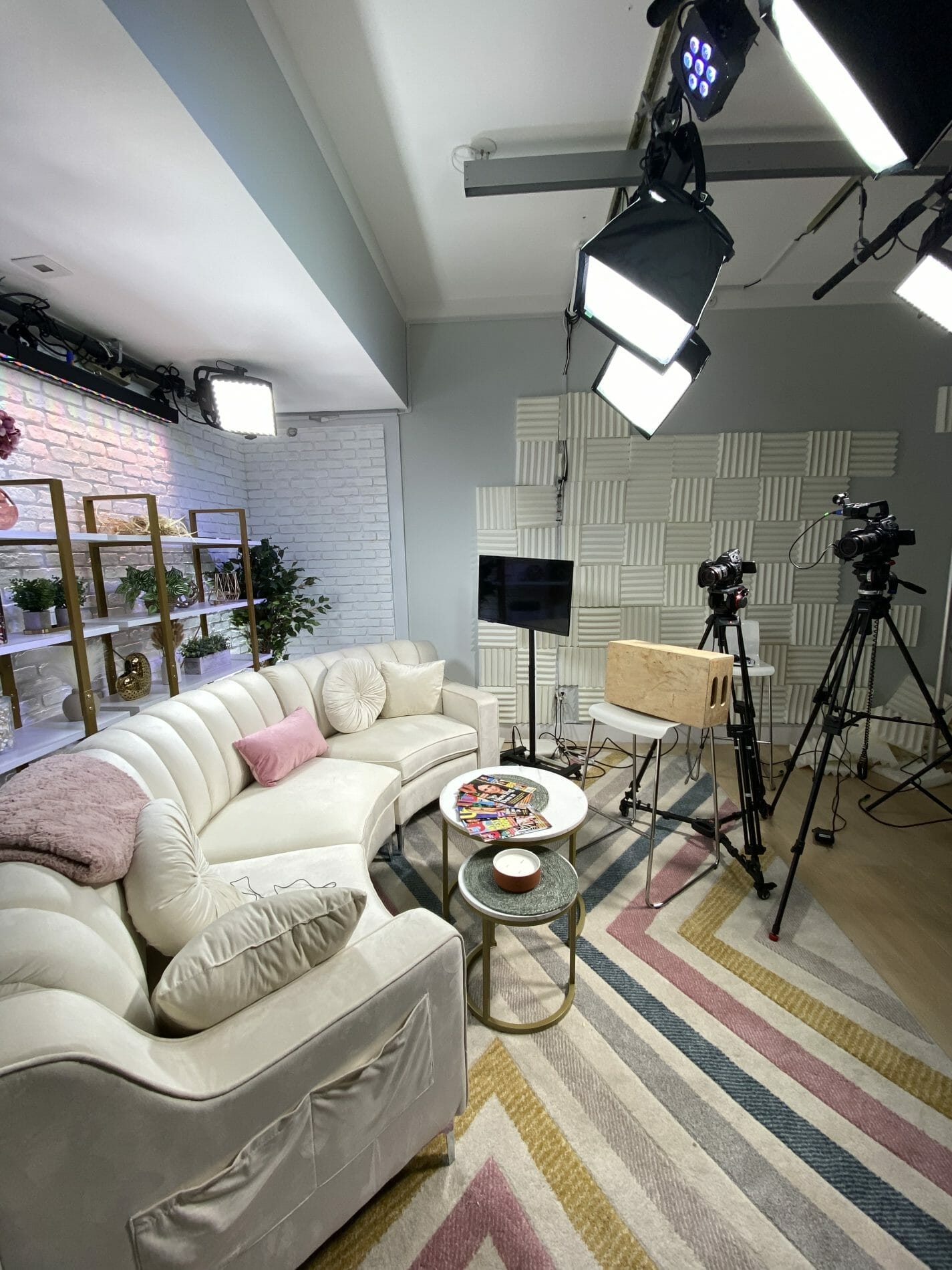 9061367E-F969-4EC0-86D9-26EBDF54DB99